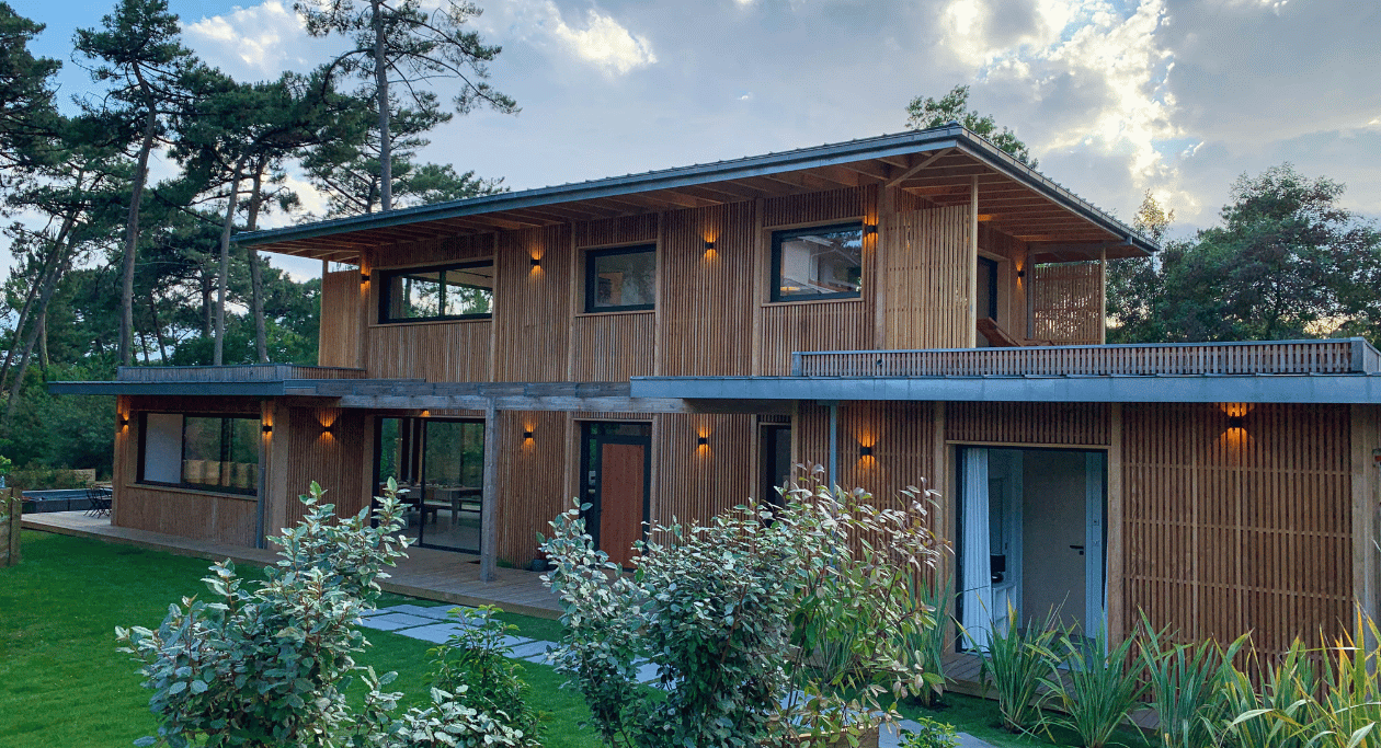 Villa Eden wood